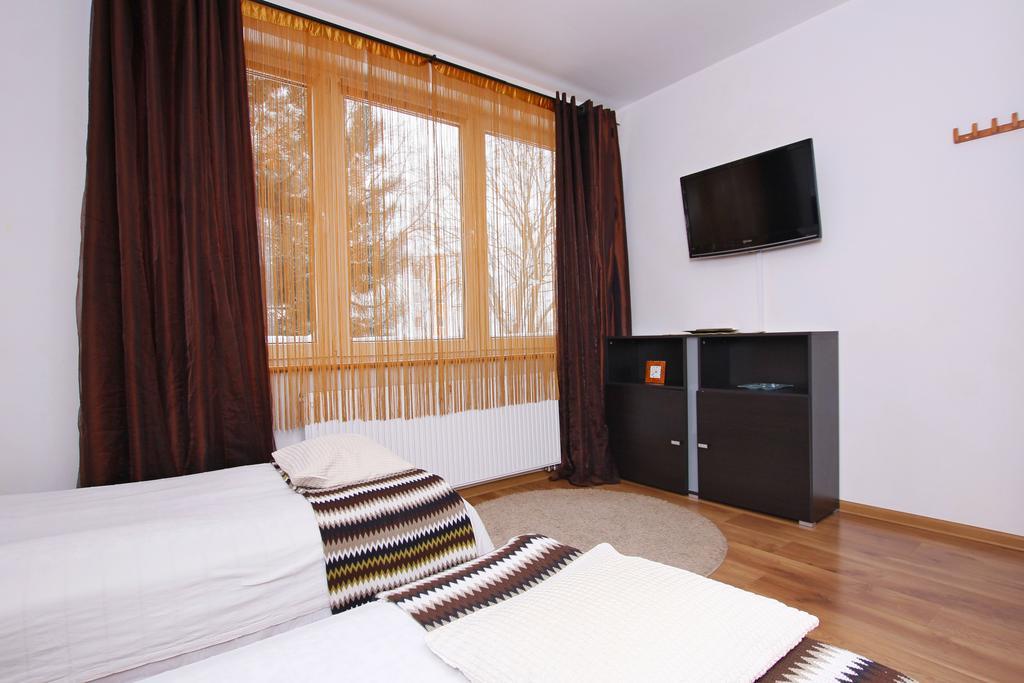 Willa Perla Hotel กดิเนีย ภายนอก รูปภาพ